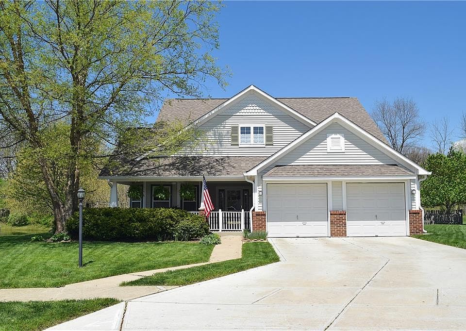 1st image of 17871 Village Center Dr