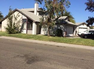 5520 Greenoaks Dr, Riverbank, CA 95367