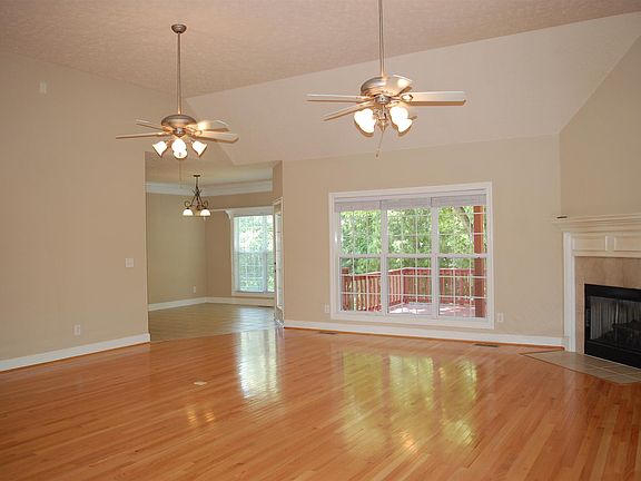 3rd image of 3440 Heatherwood Trce