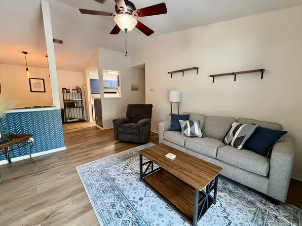 2299 Scenic Hwy, Pensacola, FL