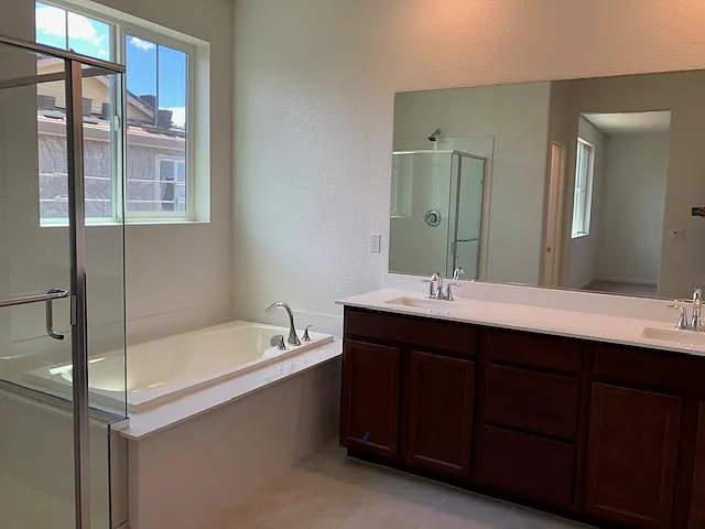 2445 Laurel Clark Ave — Photo 6