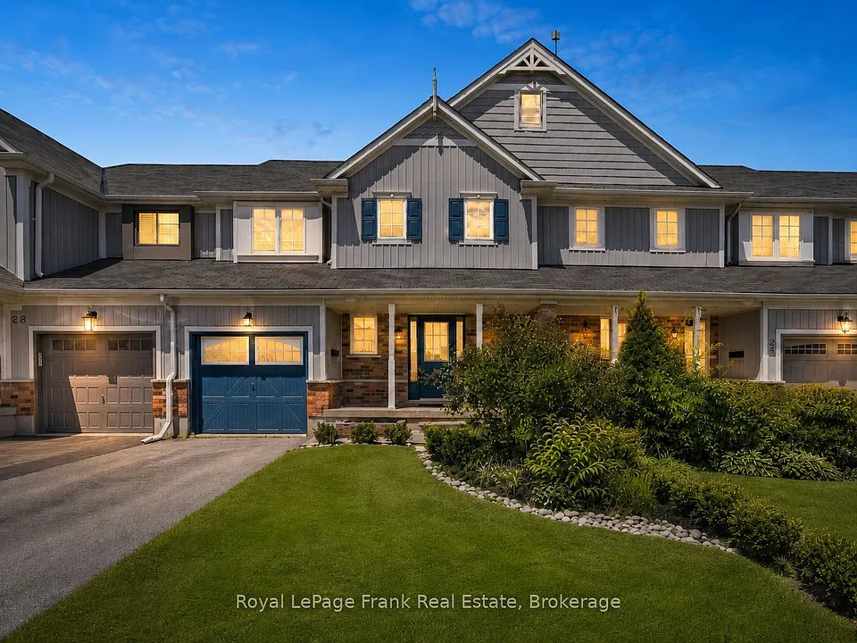 26 Fallingbrook Cres