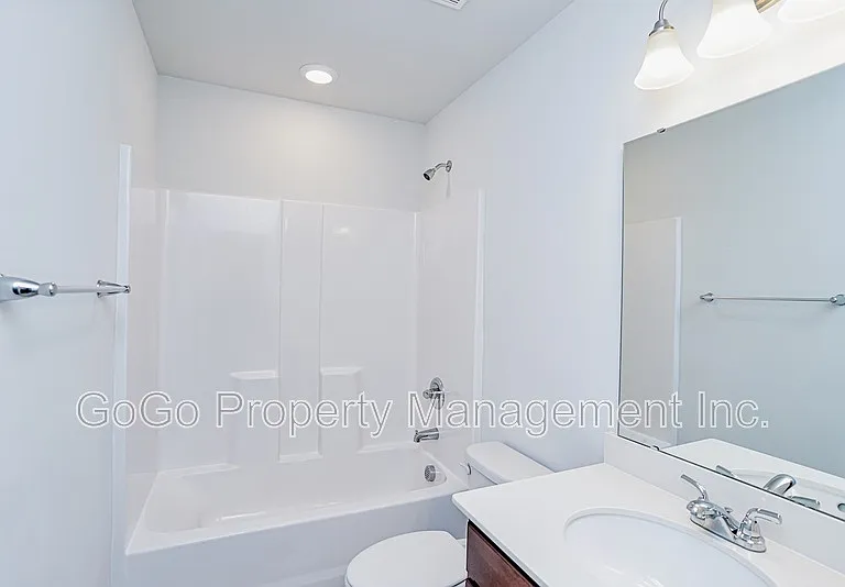 649 Millsgate Cir — Photo 13
