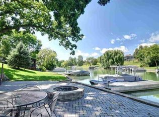 4-101 Beachcomber Ln, Lanark, IL 61046