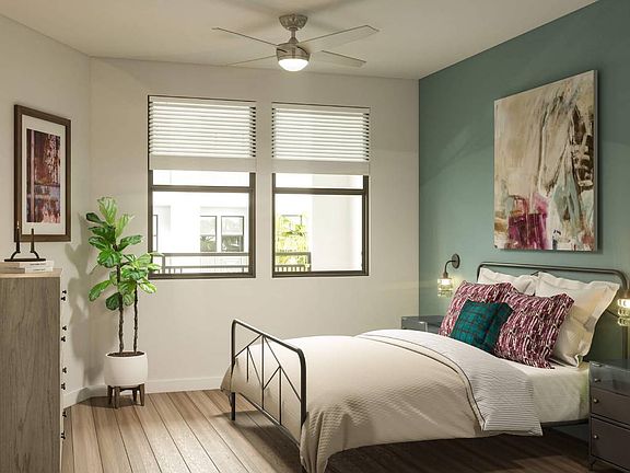 2nd image of 812 N Howard Ave #308