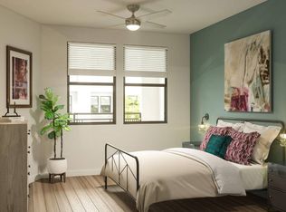 812 N Howard Ave #322, Tampa, FL 33606