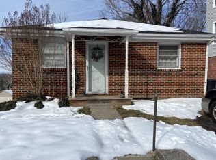 714 Burwell Ave, Staunton, VA 24401