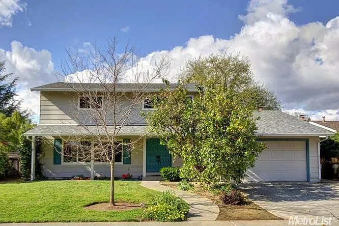 427 Cabrillo Ave photo 1