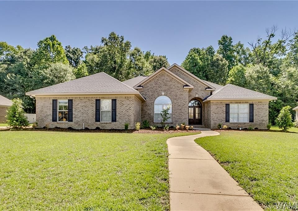 1st image of 1631 Arborway Cir