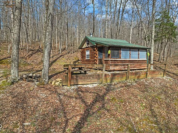 3rd image of 8172 E Ash Rd