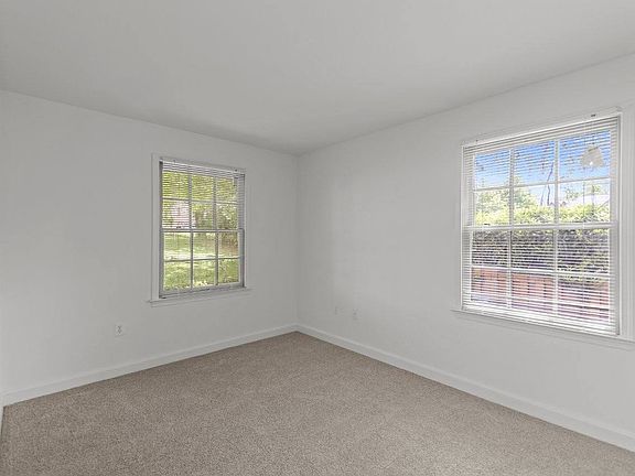 4th image of 5705 Washington Blvd #5716-02