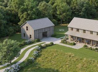 1000 Rocky Point Rd, East Marion, NY 11939