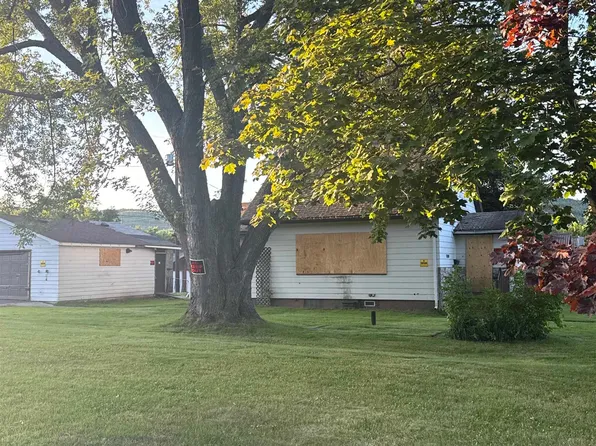 1405 103rd Ave W, Duluth, MN 55808