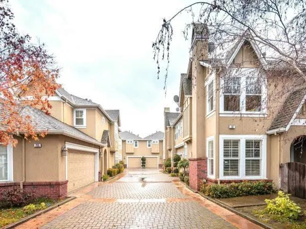 707 Valparaiso Ave, Menlo Park, CA 94025