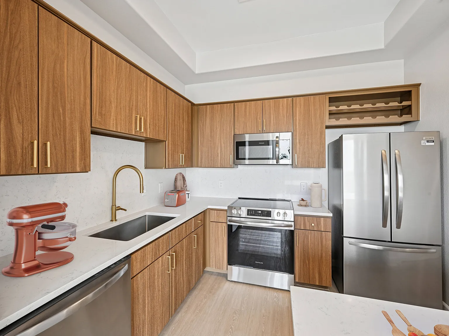 4550 Cherry Creek — Photo 1