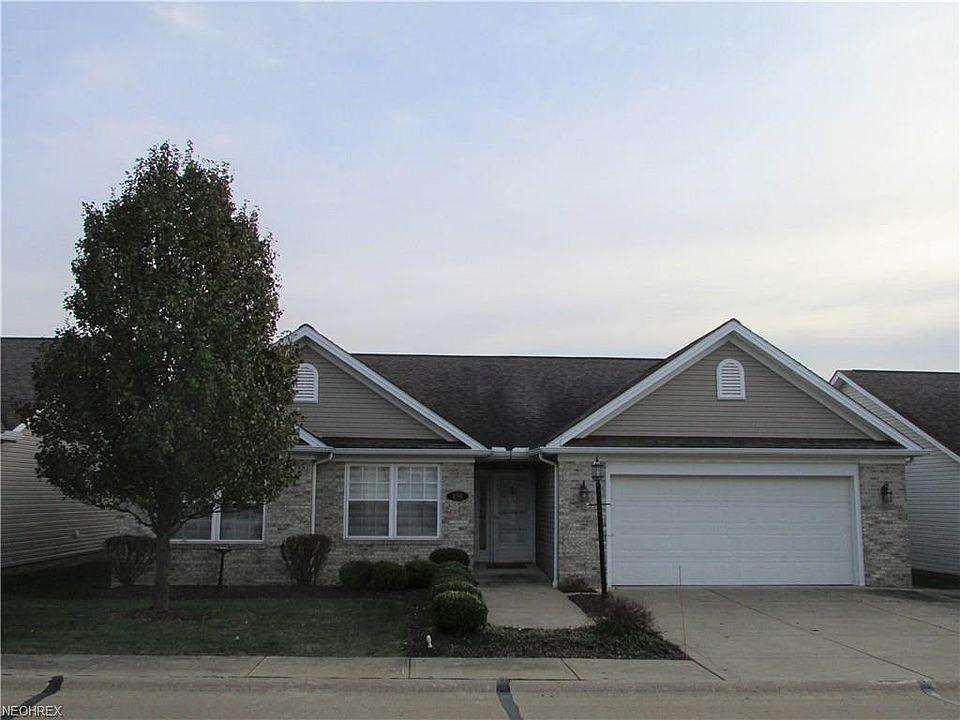 1st image of 456 Falling Leaf Dr