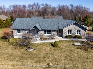 34 Regency Dr, Minto, ON N0G1M0