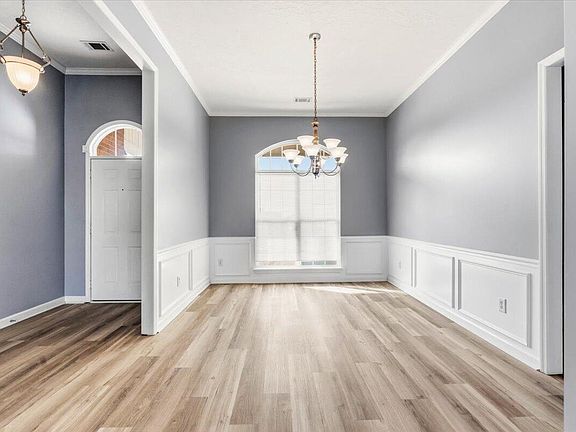 4th image of 4325 Regans Lane