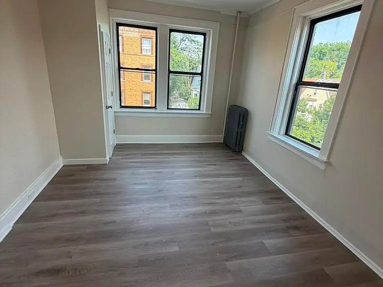 329 Park Ave #11 — Photo 11