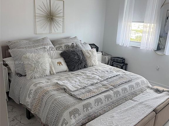 5th image of 90 Alton Rd APT 1407