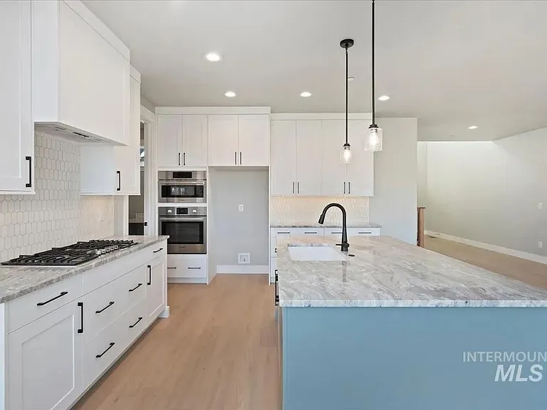 404 Hidden Mill Ct — Photo 6