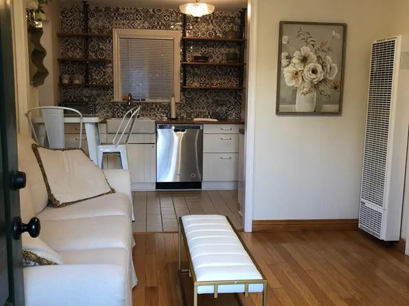 2216 Vidal St, Napa, CA 94559