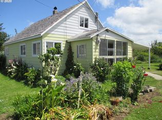 87649 18th St SE, Bandon, OR 97411