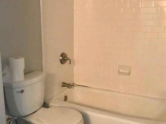 4th image of 845 Augusta Dr #92