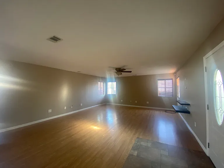 5344 W Sunnyside Ct — Photo 3