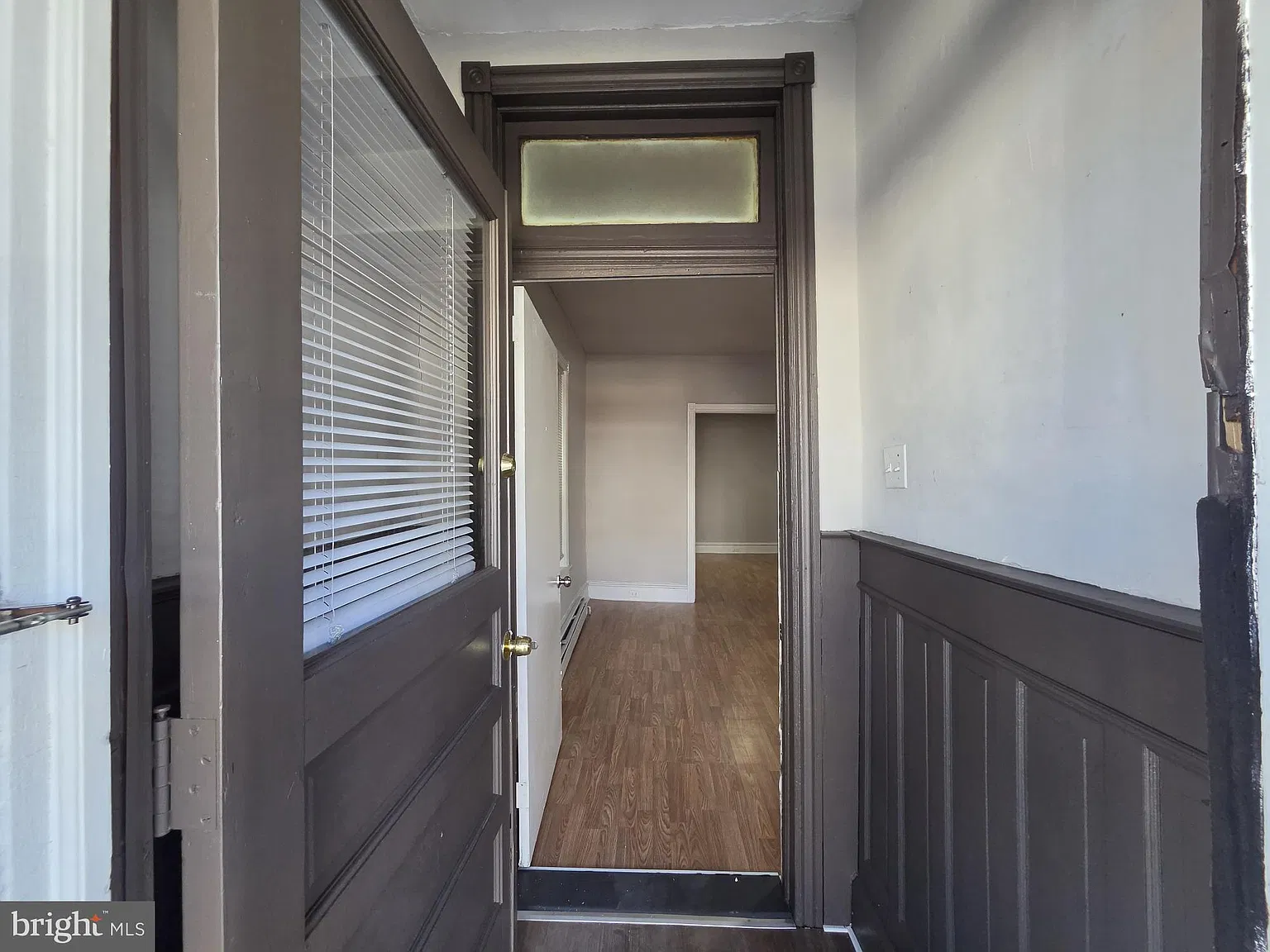 4 bed, 1.0 bath, 1350 sqft, $1,800 — Photo 3
