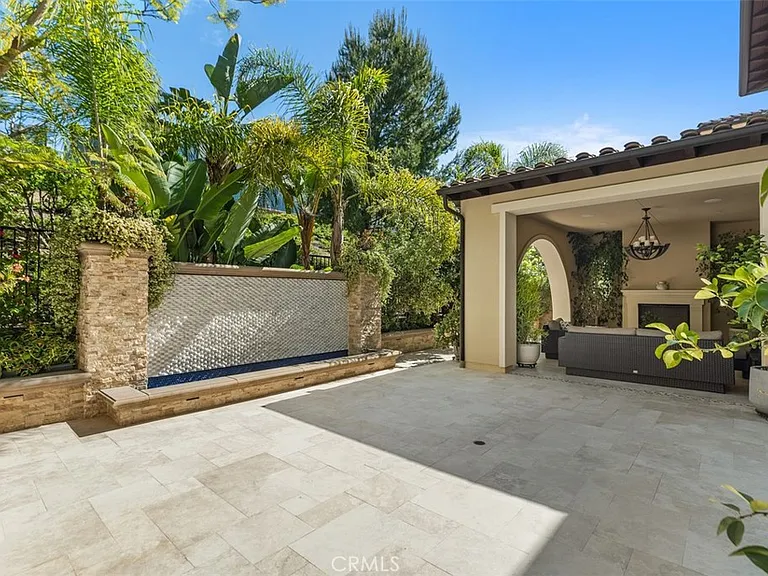 118 Iron Gate — Photo 22