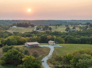 Perry Rd, Excelsior Springs, MO 64024