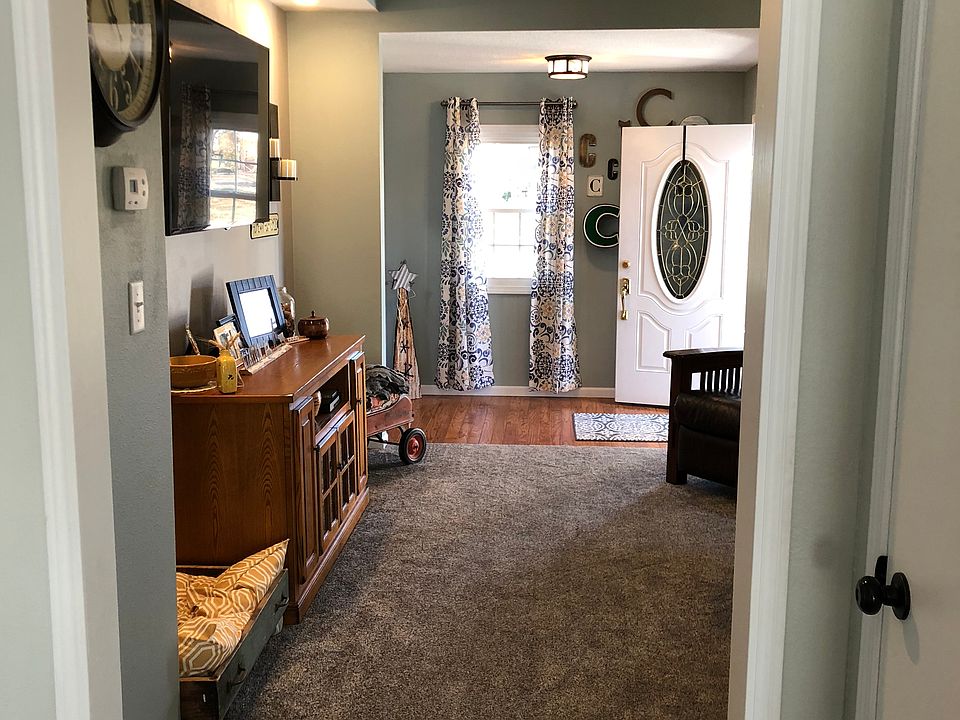 front door to living1