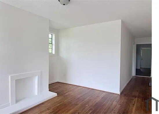4 bed, 1233 sqft, $1,399 — Photo 3
