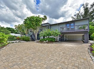 620 Russell St, Longboat Key, FL 34228