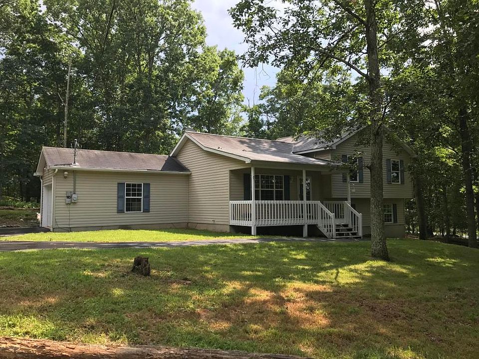1st image of 108 Ski Way Dr