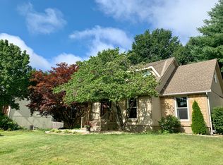 1601 NE Dana Dr, Blue Springs, MO 64014