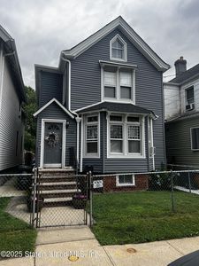 143 Bodine St, Staten Island, NY, 10310