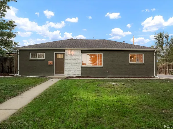 991 Russell Boulevard, Thornton, CO 80229
