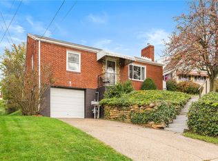 157 Baker Dr, Pleasant Hills, PA 15236
