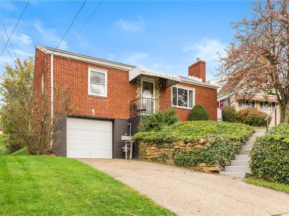 157 Baker Dr, Pleasant Hills, PA 15236