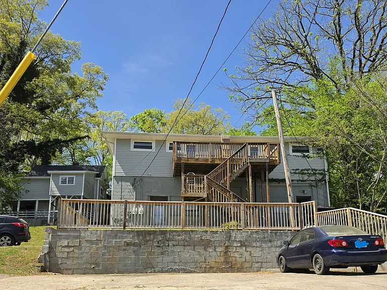 624 Sewanee St — Photo 1