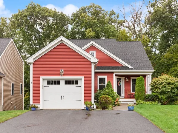 23 Winterberry Ln, North Easton, MA 02356
