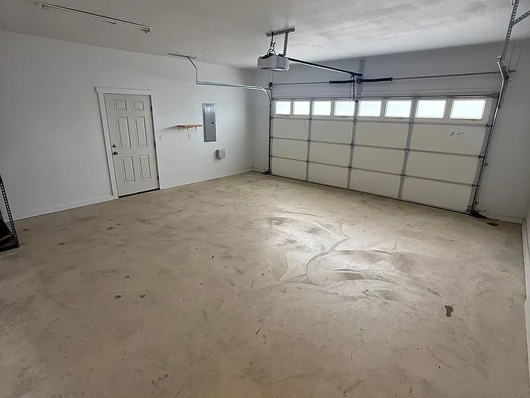 1154 Nautical Ln — Photo 35