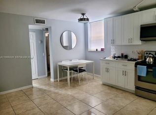 1801 S Treasure Dr APT 318, North Bay Village, FL 33141