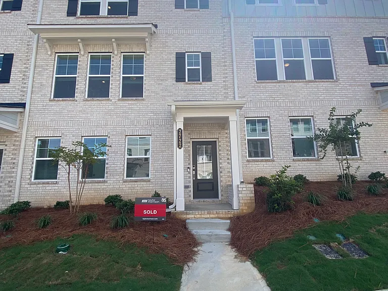 2722 Dreycott Ln — Photo 37