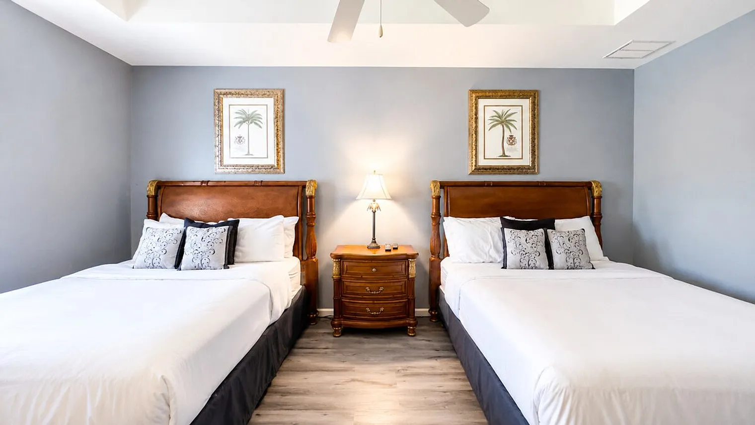 2 bed, 2.5 bath, $4,528 — Photo 4