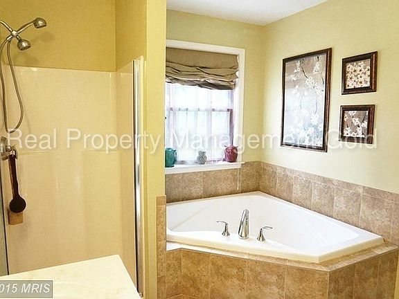 5th image of 48051 Baywoods Dr