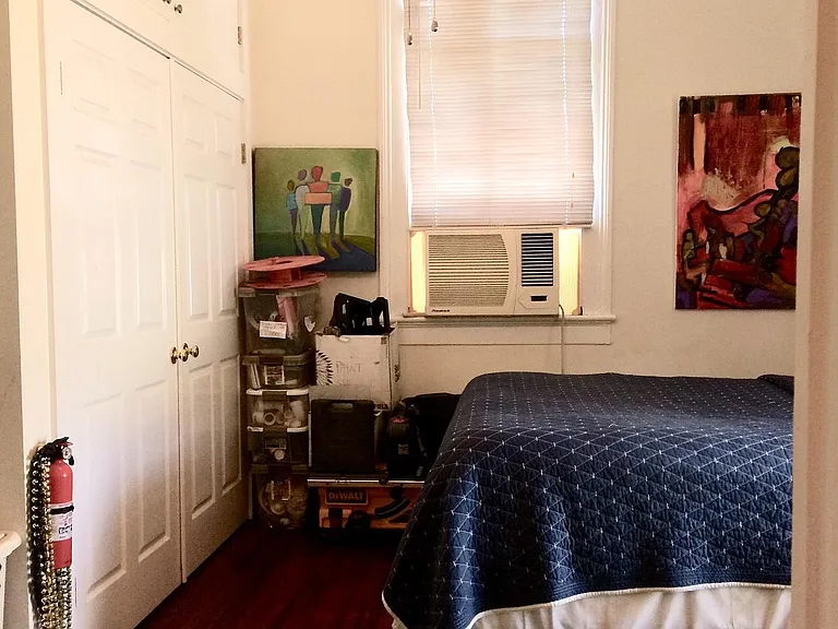 5805 Laurel St #4 — Photo 8