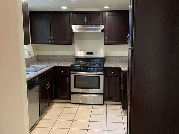 3rd image of 1241 N Central Ave APT 4